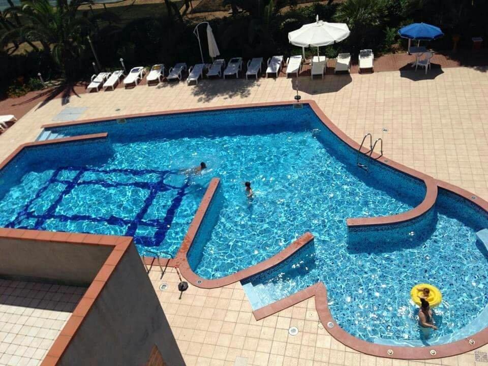 Stella Maris Hotel Lido Marina di Ginosa Ngoại thất bức ảnh