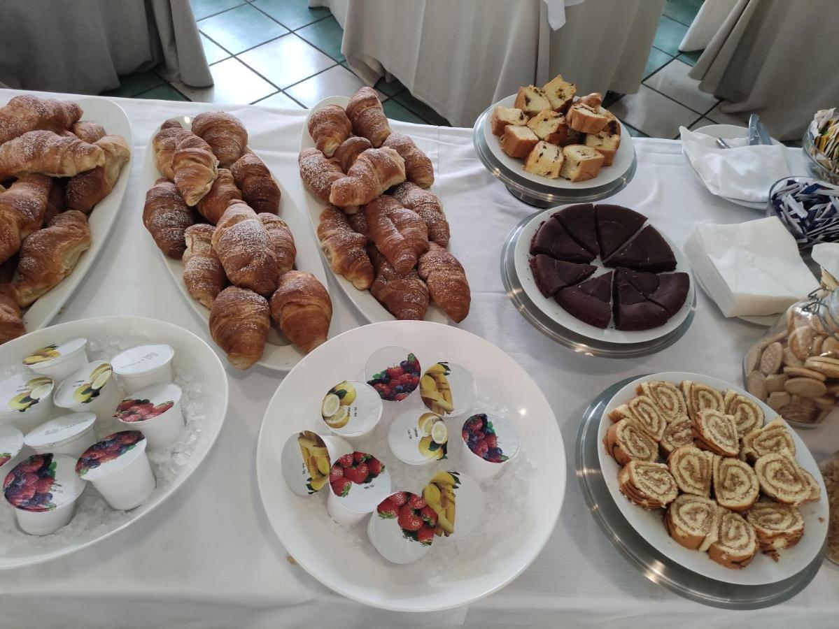 Stella Maris Hotel Lido Marina di Ginosa Ngoại thất bức ảnh