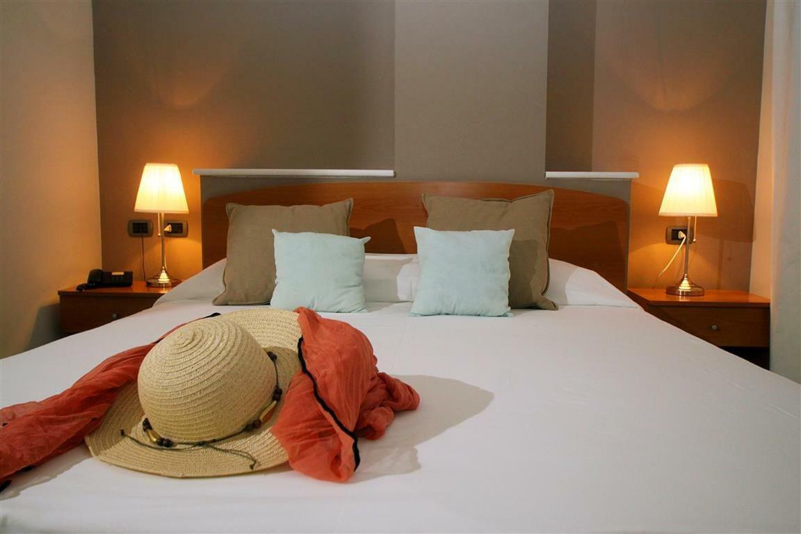 Stella Maris Hotel Lido Marina di Ginosa Ngoại thất bức ảnh